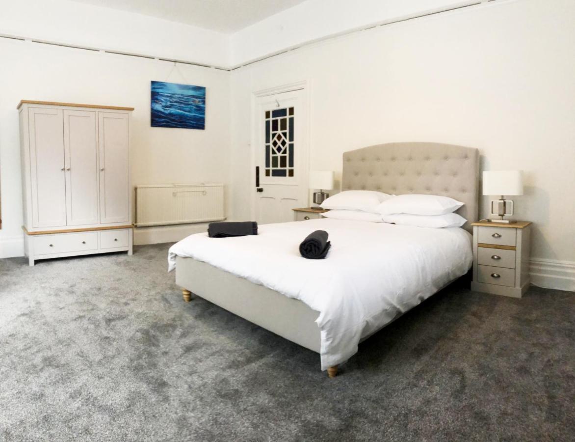 Summer Breeze. 3-Bed Apartment Close To The Beach Bournemouth Exterior photo